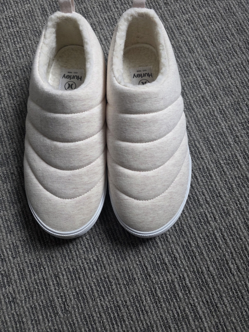 Hurley Quilted Slip-On Cozy Sneakers in Light Blush